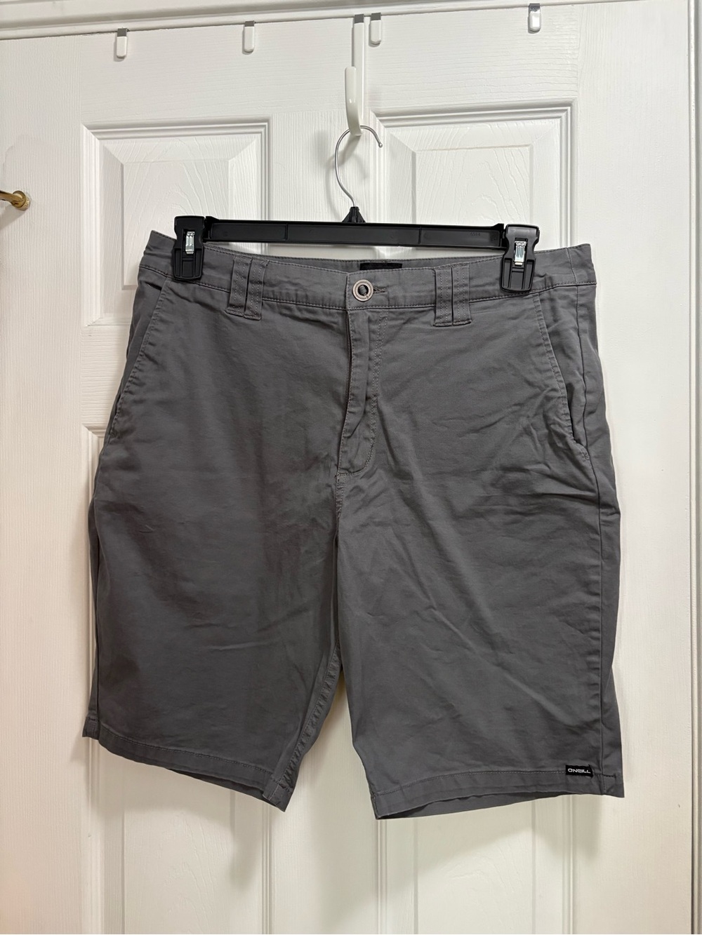 O'Neill Men's Gray Flat Front Shorts